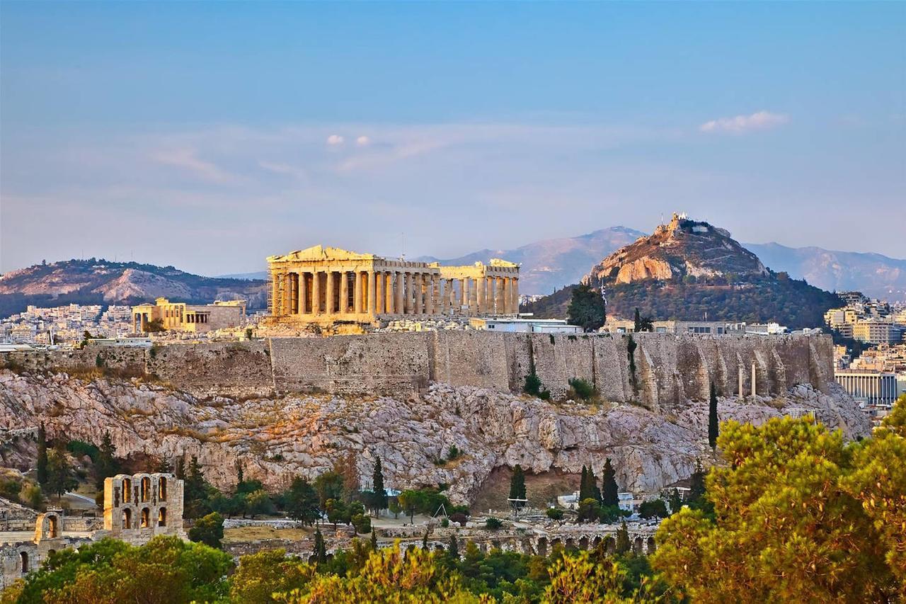 Pale Coloured Apt In Athens Historic Centre Exterior foto